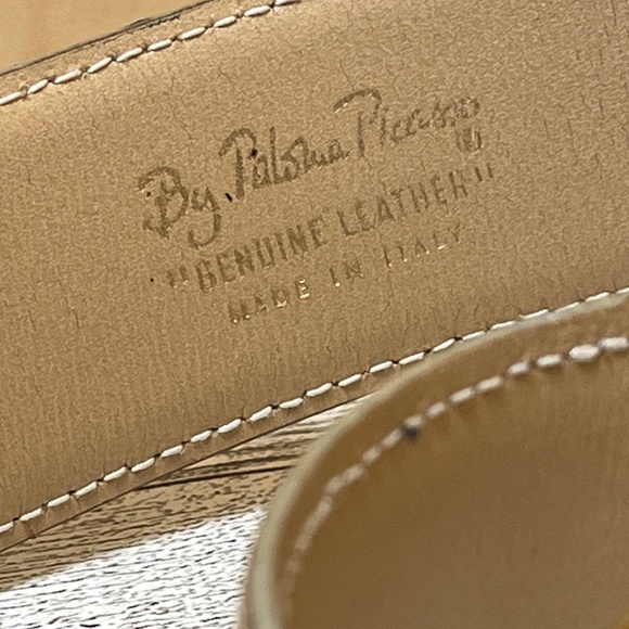 Vintage By PALOMA PICASSO Gold/Cream Genuine Leather Italian 75cm/Medium - Picture 2 of 7
